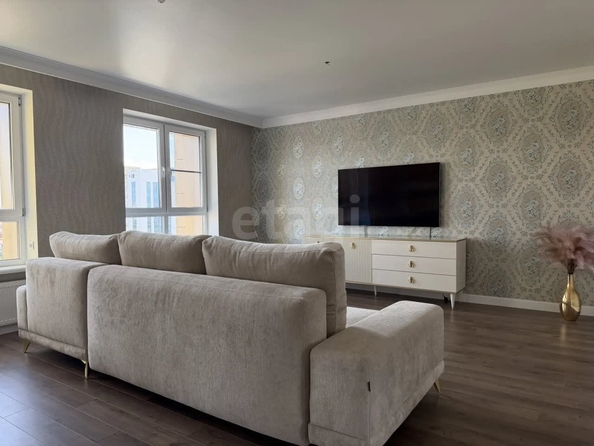 
  Продается 3-комн. квартира 118.5 м², в ЖК Avrora (Аврора). Фото 2.