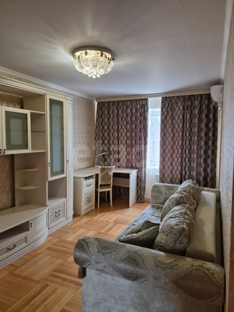 
  Продается 3-комн. квартира 57 м². Фото 1.