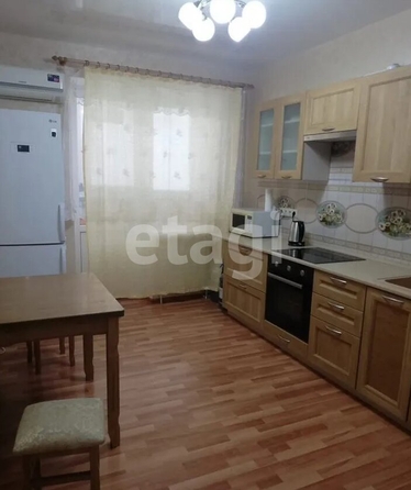
  Сдается 1-комн. квартира 48 м². Фото 1.