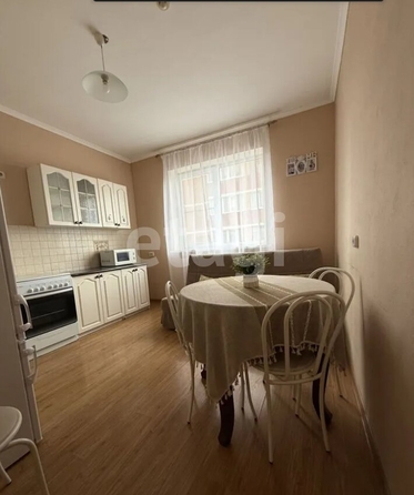 
  Сдается 1-комн. квартира 50 м². Фото 2.