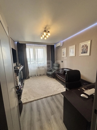 
  Продается 3-комн. квартира 77.8 м². Фото 1.