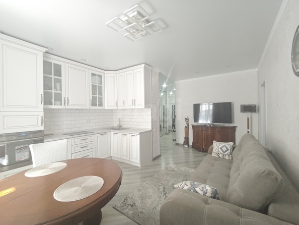 
  Продается 2-комн. квартира 68 м². Фото 2.