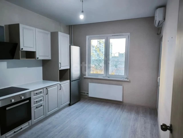 
  Сдается 1-комн. квартира 33 м². Фото 1.