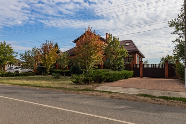 
  Продам дом 360 м². Фото 1.