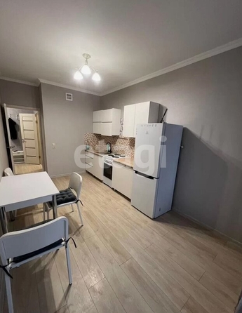 
  Сдается 1-комн. квартира 40 м². Фото 1.