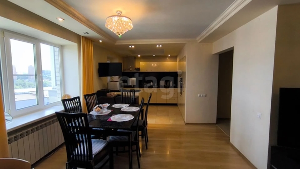 
  Продается 3-комн. квартира 118.8 м². Фото 2.
