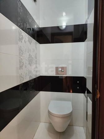 
  Продается 4-комн. квартира 77.6 м². Фото 18.