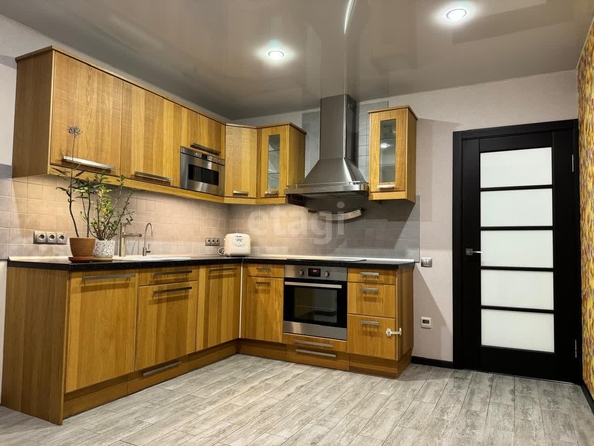 
  Продается 2-комн. квартира 66.2 м². Фото 1.