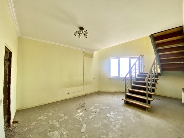 
  Продам 4-комн. квартира 177 м². Фото 2.