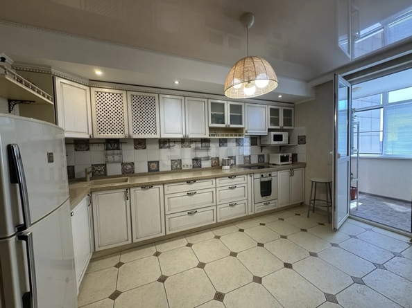 
  Продается 2-комн. квартира 67.3 м². Фото 1.