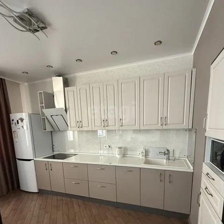 
  Сдается 3-комн. квартира 93 м². Фото 6.