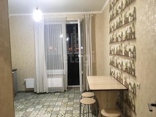 
  Продается 1-комн. квартира 50 м². Фото 1.