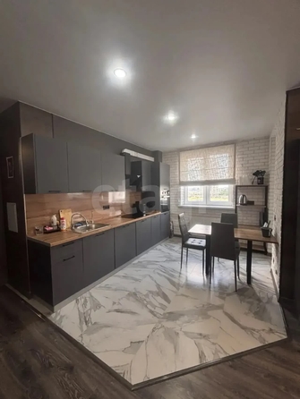
  Сдается 2-комн. квартира 73 м². Фото 1.