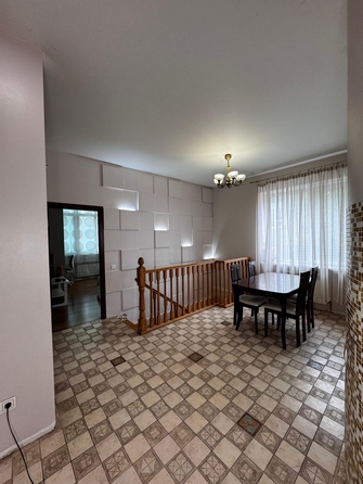 
  Продам 3-комн. квартира 145 м². Фото 1.