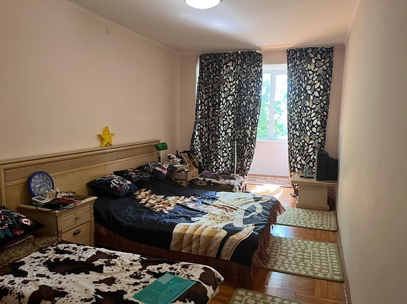 
  Продается 3-комн. квартира, 106 м², Самбурова ул, д. 258
. Фото 1.