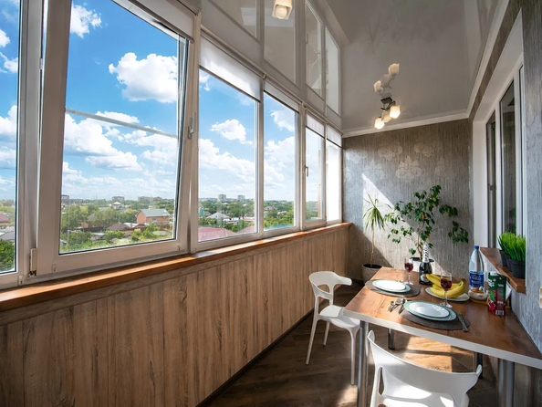 
  Сдается посуточно 2-комн. квартира 63 м². Фото 1.
