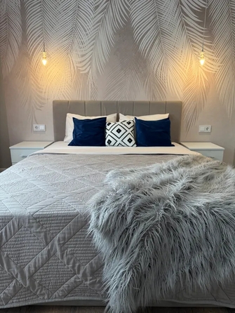 
  Сдается посуточно 2-комн. квартира 64 м². Фото 1.