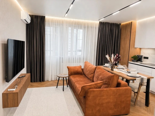 
  Сдается посуточно 2-комн. квартира 62 м². Фото 1.