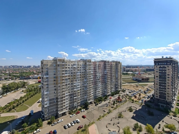 
  Продается 2-комн. квартира 65.2 м². Фото 20.