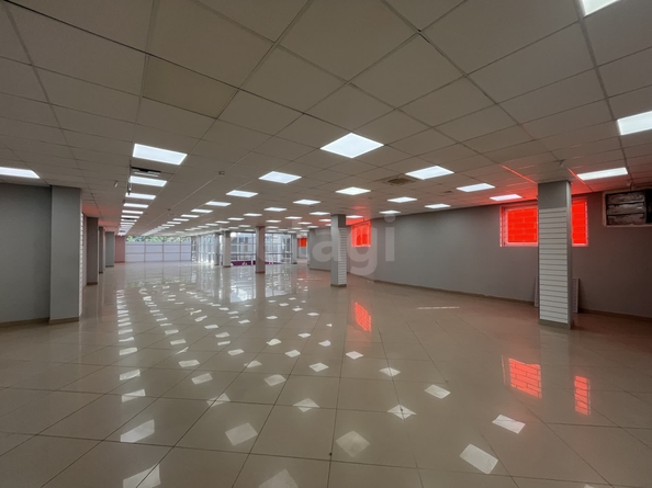 
  Сдается торговая площадь 588 м². Фото 9.