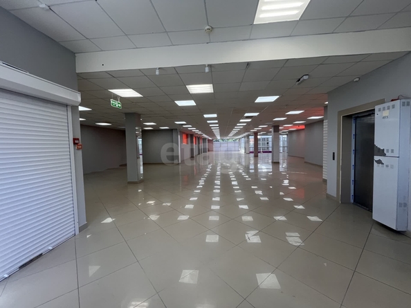 
  Сдается торговая площадь 588 м². Фото 10.