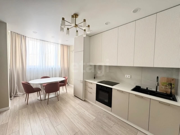 
  Продается 2-комн. квартира 58 м². Фото 4.