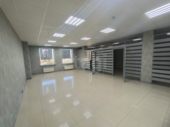 
  Сдается офис 117.1 м². Фото 2.