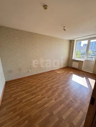
  Продается 3-комн. квартира 72.6 м². Фото 1.