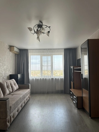 
  Сдается 2-комн. квартира 60 м². Фото 1.