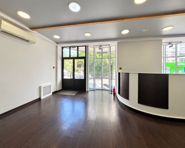 
  Сдается универсальное помещение 600 м². Фото 3.