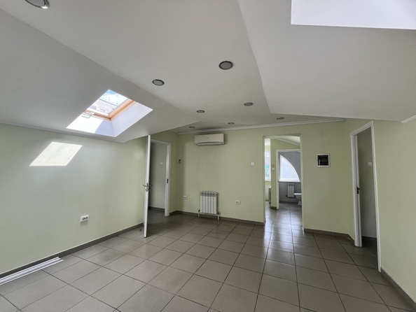 
  Сдается универсальное помещение 600 м². Фото 42.