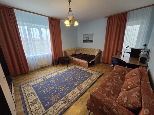 
  Продается 3-комн. квартира 93.9 м². Фото 1.