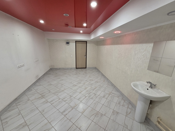 
  Продается универсальное помещение 19.4 м². Фото 5.
