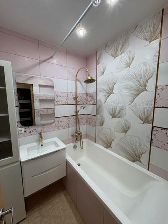 
  Продается 2-комн. квартира 73 м². Фото 9.