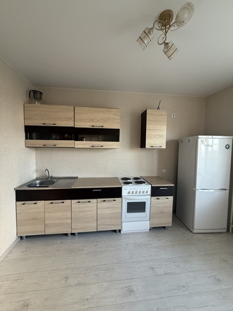 
  Сдается 1-комн. квартира 38 м². Фото 1.