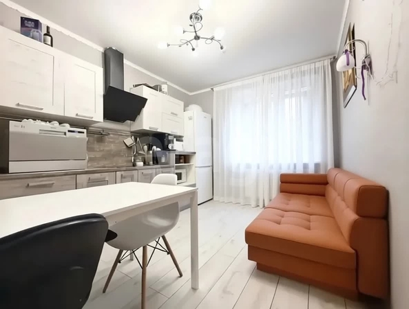 
  Продается 1-комн. квартира 38.6 м². Фото 1.