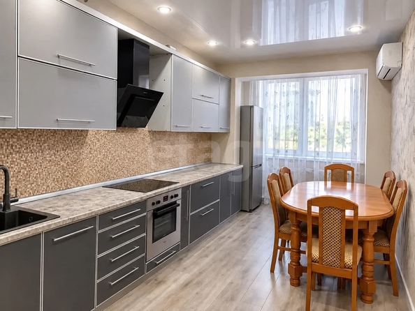 
  Продается 1-комн. квартира 50.7 м². Фото 2.