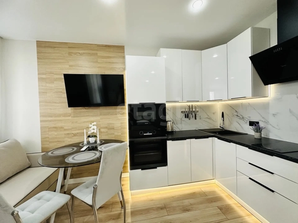 
  Сдается 1-комн. квартира 29.6 м². Фото 1.