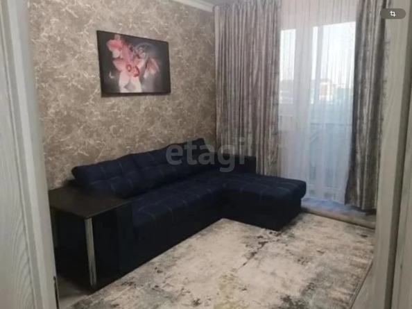
  Сдается 1-комн. квартира 38 м². Фото 1.