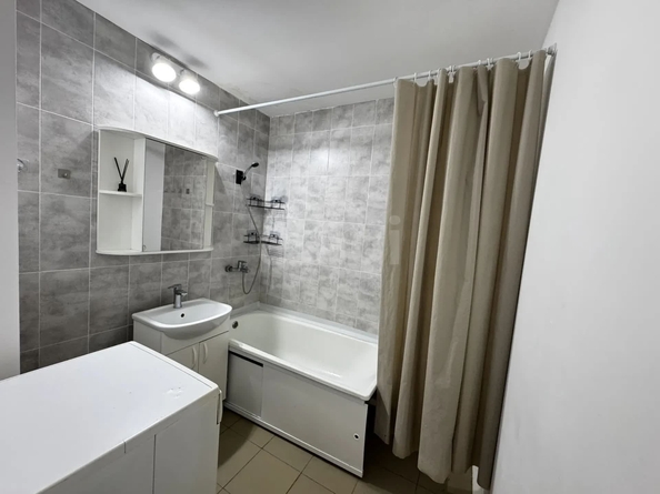 
  Продается 2-комн. квартира 56.2 м². Фото 26.