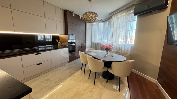 
  Продается 3-комн. квартира 132.7 м². Фото 2.