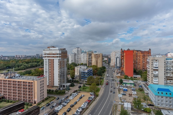 
  Продается апартамент 57.7 м². Фото 36.