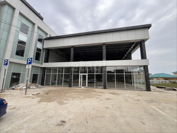 
  Сдается универсальное помещение 400 м², в КП Изумрудный город. Фото 2.
