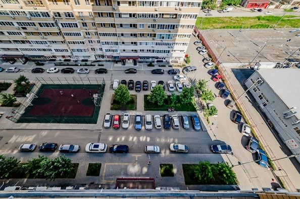 
   Продам 2-комнатную, 64.5 м², Московская ул, 144к1

. Фото 26.