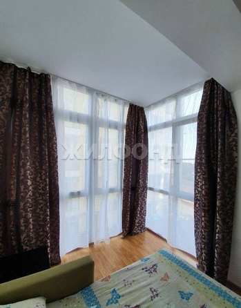 
   Продам 3-комнатную, 42 м², Водораздельная ул, 14

. Фото 4.