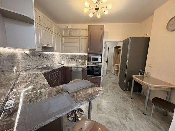 
  Сдается 1-комн. квартира 37.1 м². Фото 1.