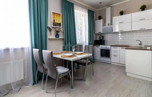 
  Продается 2-комн. квартира 67 м². Фото 2.