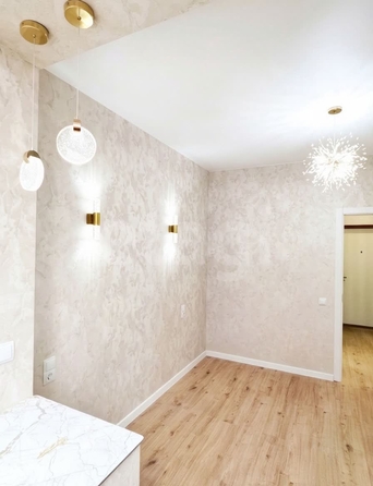 
  Продается 2-комн. квартира 50 м², в ЖК Самолет, литера 25. Фото 4.