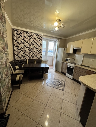 
  Сдается 1-комн. квартира 46 м². Фото 1.
