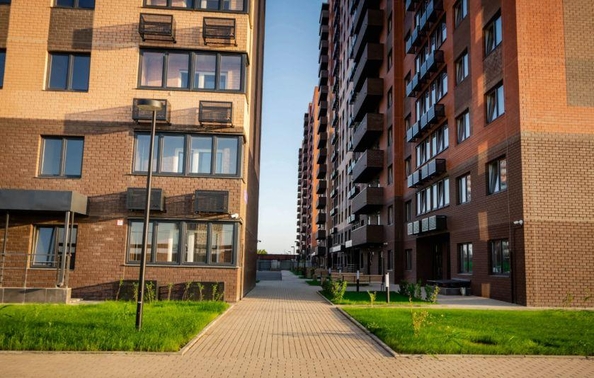 
  Продается 2-комн. квартира 50.5 м², в ЖК Смородина, литера 14. Фото 9.